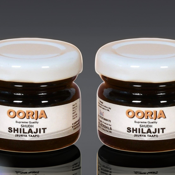 OORJA pure (SUN DRIED) shilajit resin suryatapi (30 gram) [2 pack of 15 gram each] Back